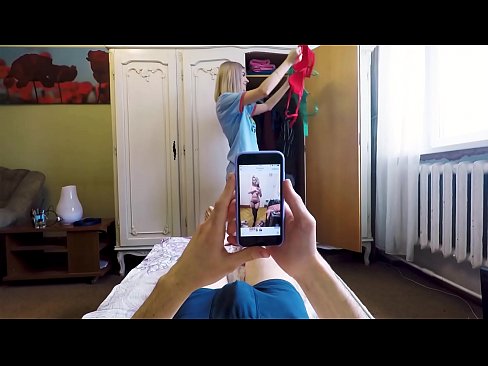 ❤️ Polusestra je natjerala brata da svrši neposredno prije nego što je mama došla kući ❤️ Prelijepi porno kod nas